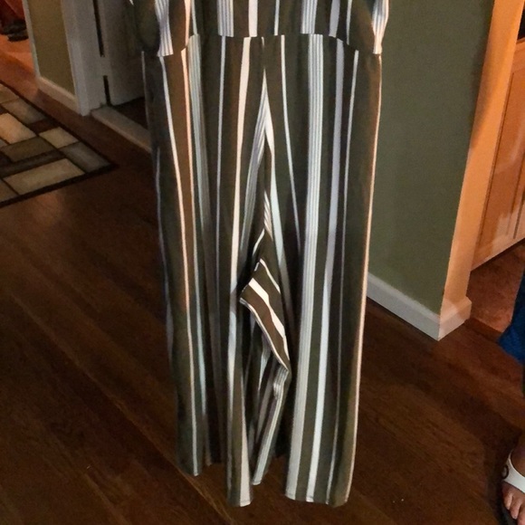 Romper - Picture 5 of 5